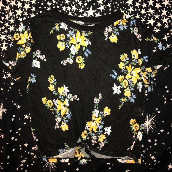 Floral t shirt - Picture 1 of 2